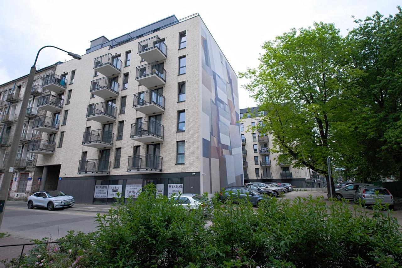 2Br Apt Strzelecka 24 With Balcony Lejlighed Warszawa Eksteriør billede
